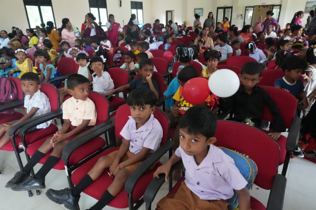 නත්තල් අසිරිය