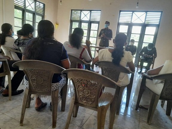 ඩෙංගු උවදුර ව්‍යාප්ත වීම අවම කිරීම සඳහා,  වලස්මුල්ල නගරය ආශ්‍රිත ග්‍රාම නිලධාරී වසම් කිහිපයක ඩෙංගු මදුරුවන් බෝවීමට ඉඩ ඇති ස්ථාන පරීක්ෂාව හා හඳුනා ගැනීම