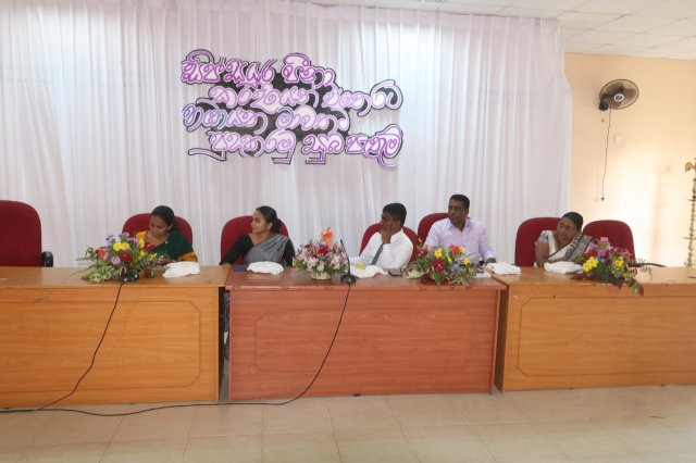 විදෙස් ගත අධ්‍යාපනය සඳහා  ශිෂ්‍යත්වයක් ලැබ විදෙස් ගත වන වලස්මුල්ල සහකාර ප්‍රාදේශීය ලේකම් සුසන්ති ජයසිංහ මෙනවියට ප්‍රාදේශීය ලේකම්තුමා ඇතුලු සමස්ක කාර්ය මණ්ඩලයේ සුභාශිංසන....